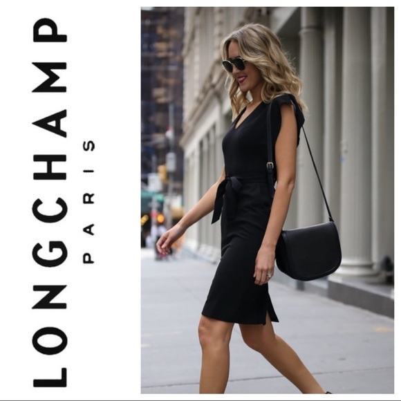 Longchamp Handbags - Longchamp Black Adjustable Leather Crossbody